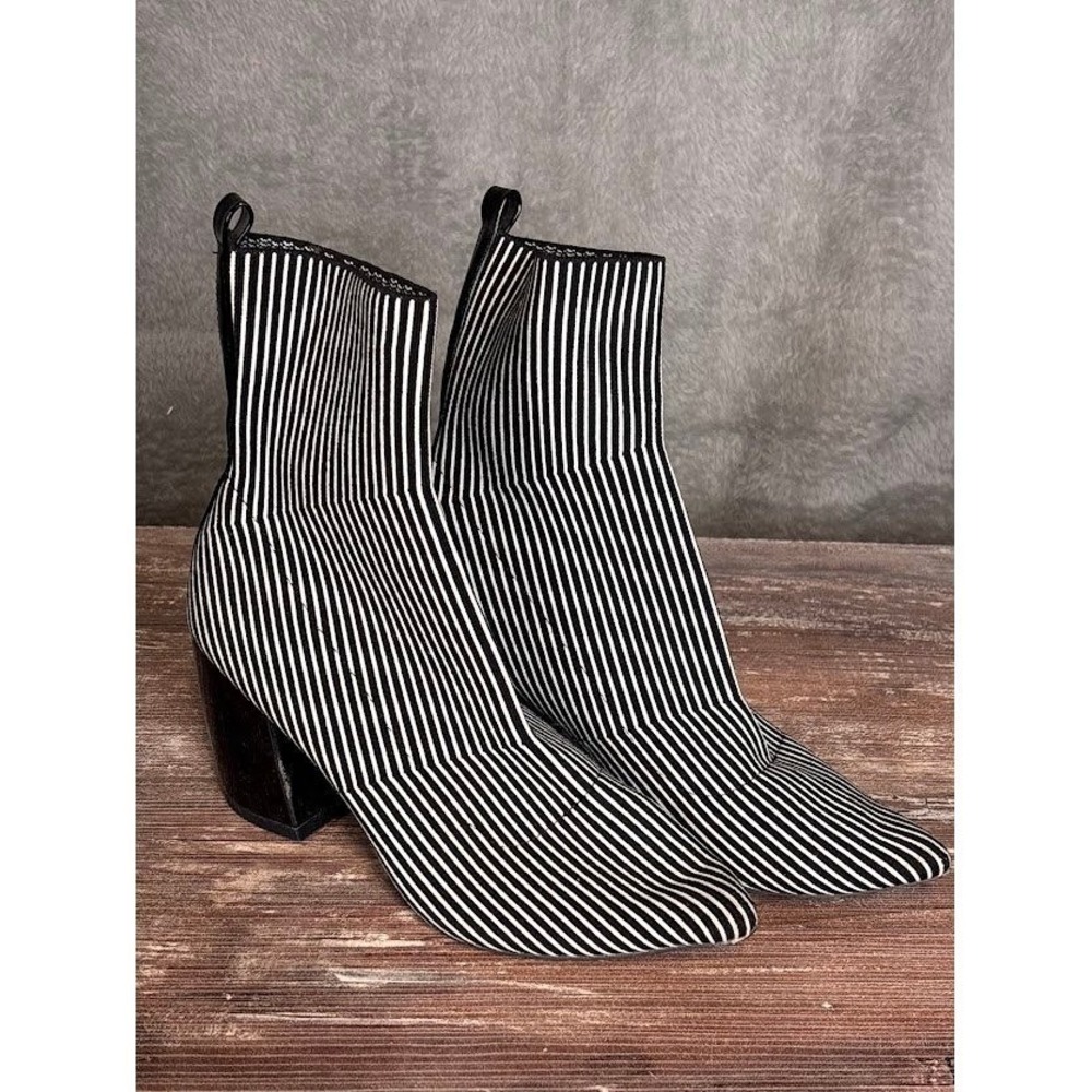 Qupid Black White Stripe Sock Booties Block Heel Pointed Toe Ankle Boots Size‎ 6